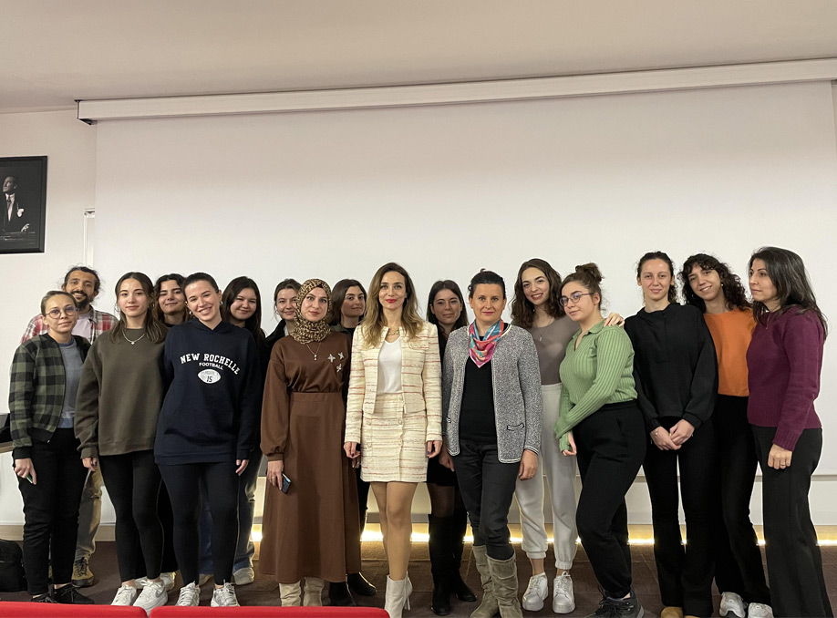 Aromaterapi ve Yoga Terapi Uygulamalarında Marma Enerji Noktalarının Gizemi