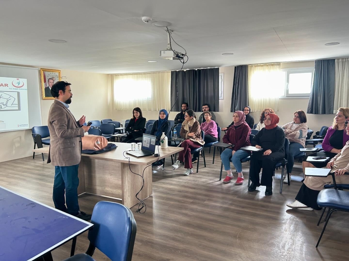 Bahçelievler District Health Department Basic First Aid Practical Training
