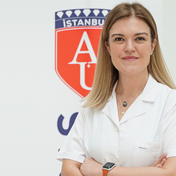 Dr. Öğr. Üyesi İlknur ÖZENCİ