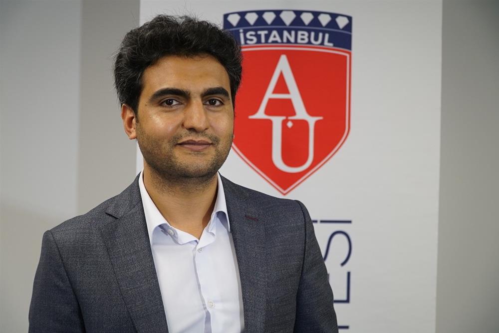 Doç. Dr. İlyas GÖLCÜKLÜ​