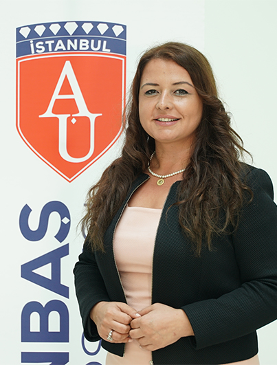 Dr. Öğr. Üyesi İpek ADA ALVER