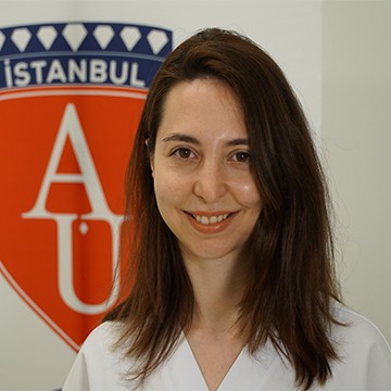 Dr. Öğr. Üyesi Şelale ÖZEL​​