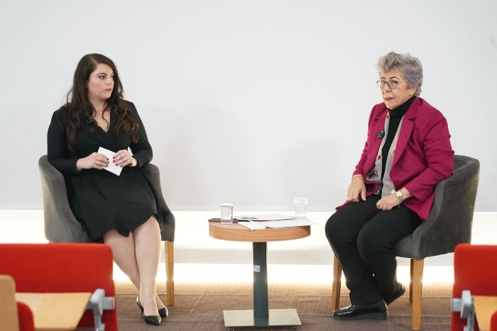 Robot Çağının Meslek Kriterleri: İnsani Duygu ve Beceriler