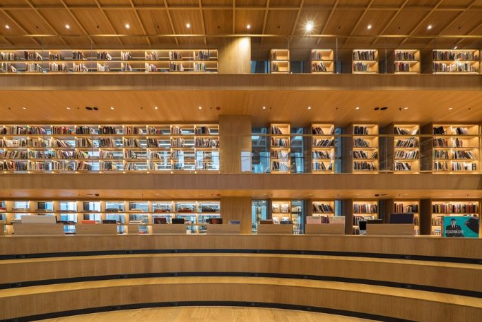 Geçmişten Günümüze Bilgi Hazineleri: Kütüphaneler