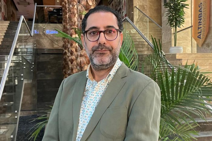 İzmir Felaketi Uyarıyor: Yanıcı Yapılar, Şehirleri Ateşe Veriyor