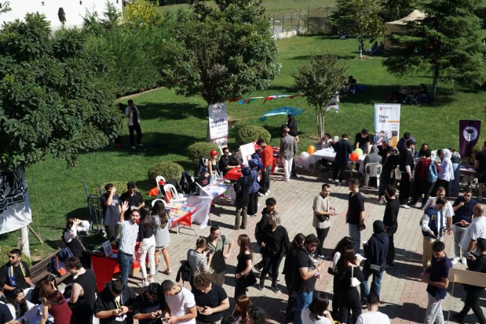 Altınbaşlılar Back To Uni Kulüpler Fuarı’nda Buluştu
