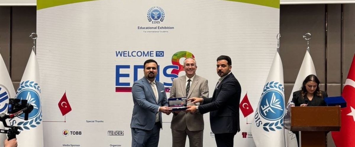 Mütevelli Heyet Başkanımız İmam Altınbaş’tan  EDIS 8. İstanbul Eğitim Fuarı’na ziyaret 