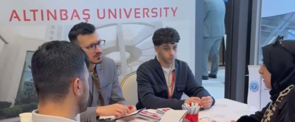 Mütevelli Heyet Başkanımız İmam Altınbaş’tan  EDIS 8. İstanbul Eğitim Fuarı’na ziyaret 