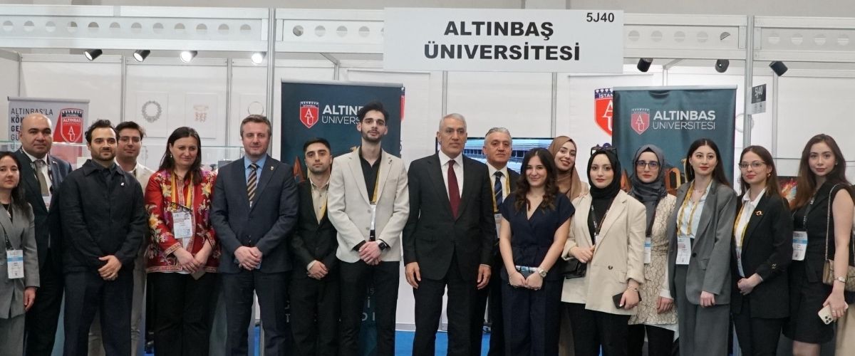 İstanbul Jewelry Show’da öğrencilerin tasarımları stantları süsledi 