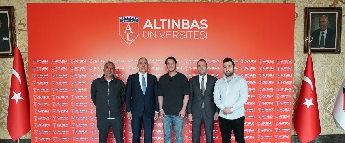 Mesut Özil visits our university  