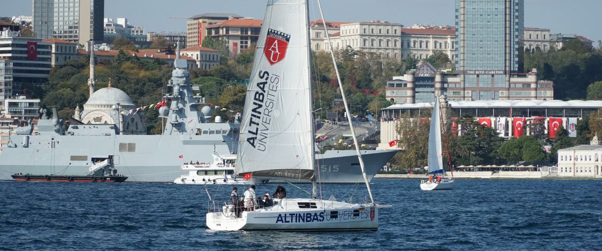 Altınbaş Üniversitesi Yelken Kulübü Başarıya Doymuyor