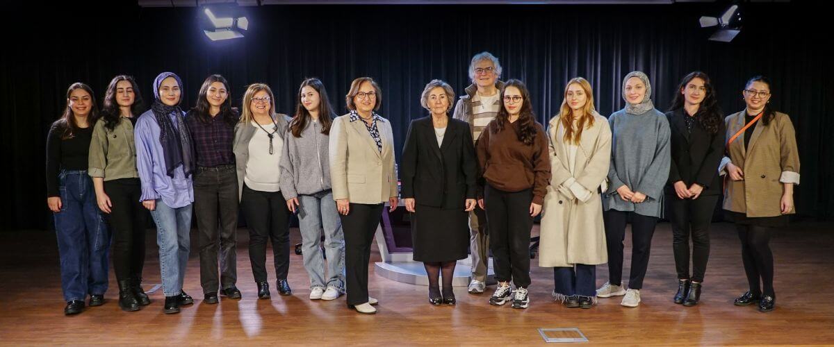 Women's Surname Adventure