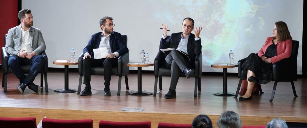 SUSTAINABILITY: GREEN INVESTMENTS PANEL