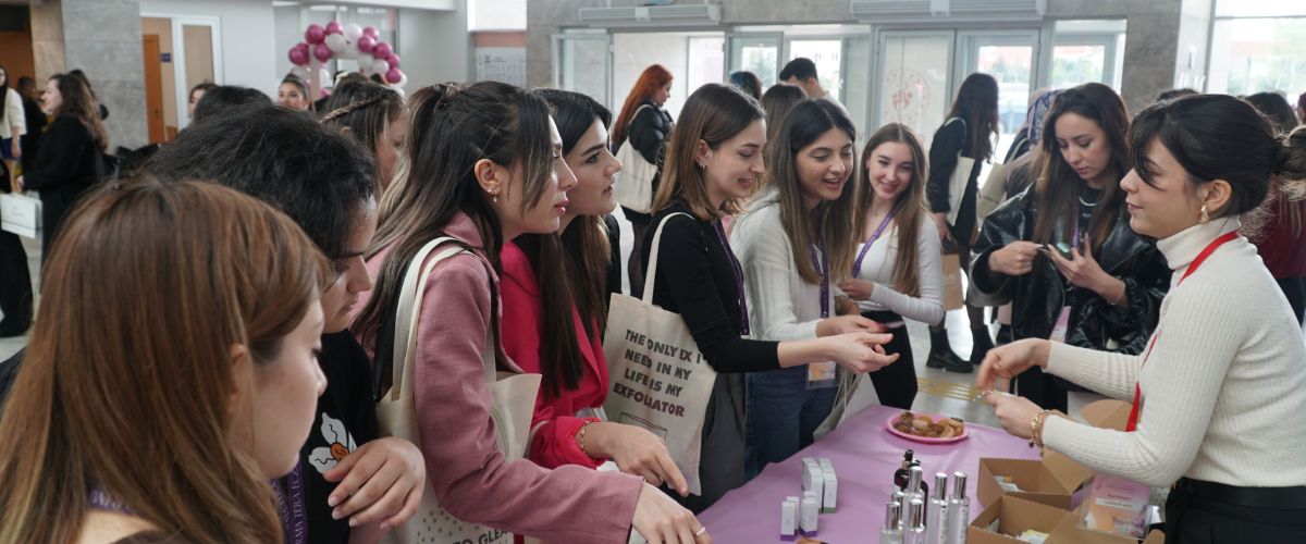 Dermocapsule Congress from Altınbaş Pharmacy Club 