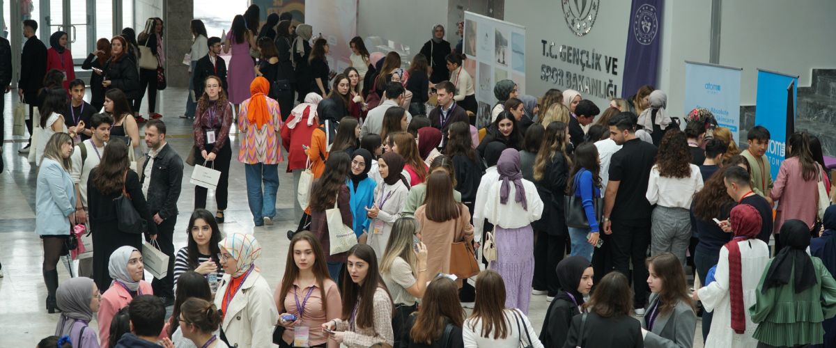 Dermocapsule Congress from Altınbaş Pharmacy Club 