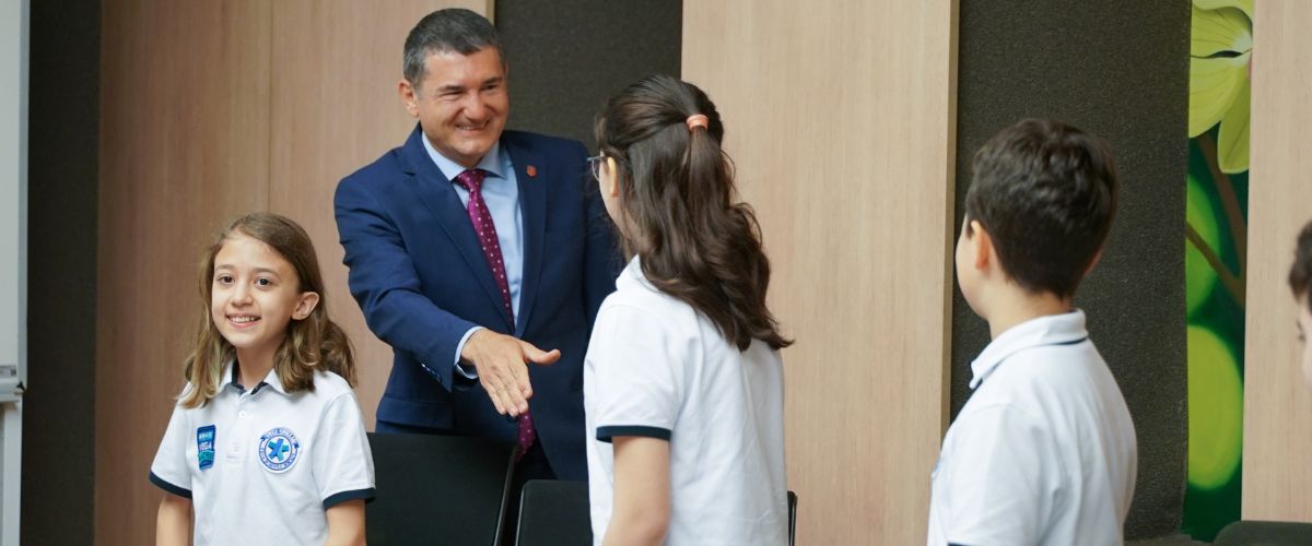 Math League Şampiyonlarından Altınbaş Üniversitesine Ziyaret