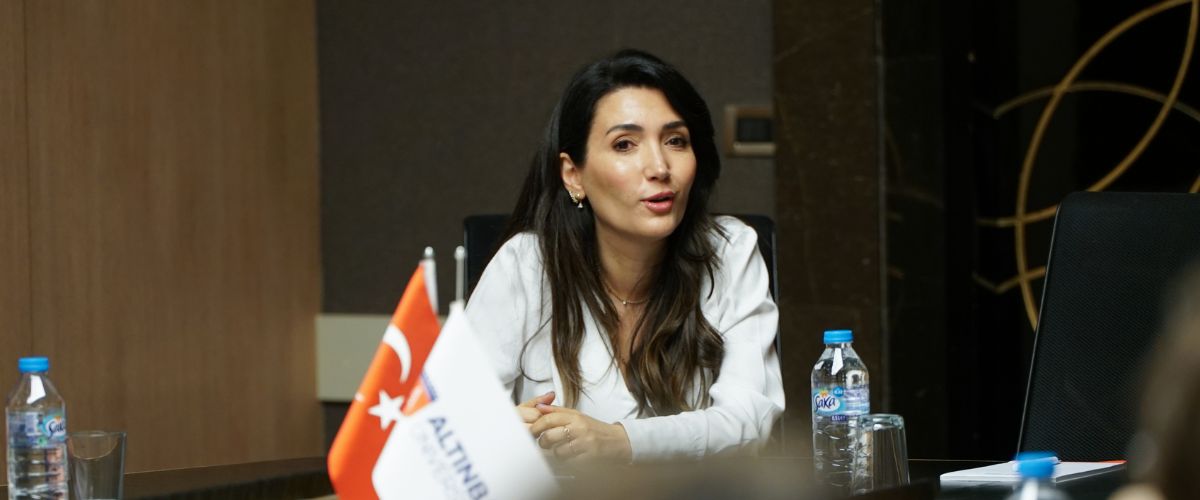 Math League Şampiyonlarından Altınbaş Üniversitesine Ziyaret
