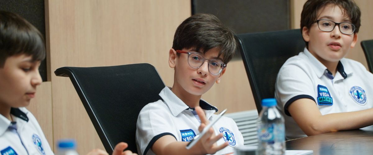 Math League Şampiyonlarından Altınbaş Üniversitesine Ziyaret