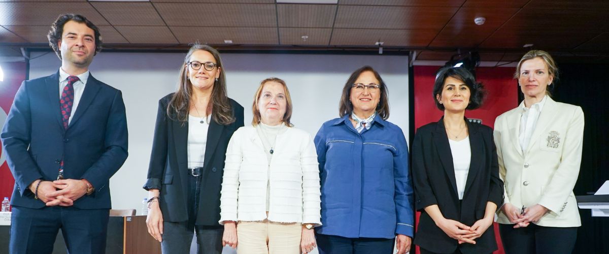 CURRENT DEVELOPMENTS IN CIVIL LAW SYMPOSIUM IV-GIFT TO PROF. DR. ŞÜKRAN ŞIPKA FOR HER 40TH ANNIVERSARY OF PROFESSION